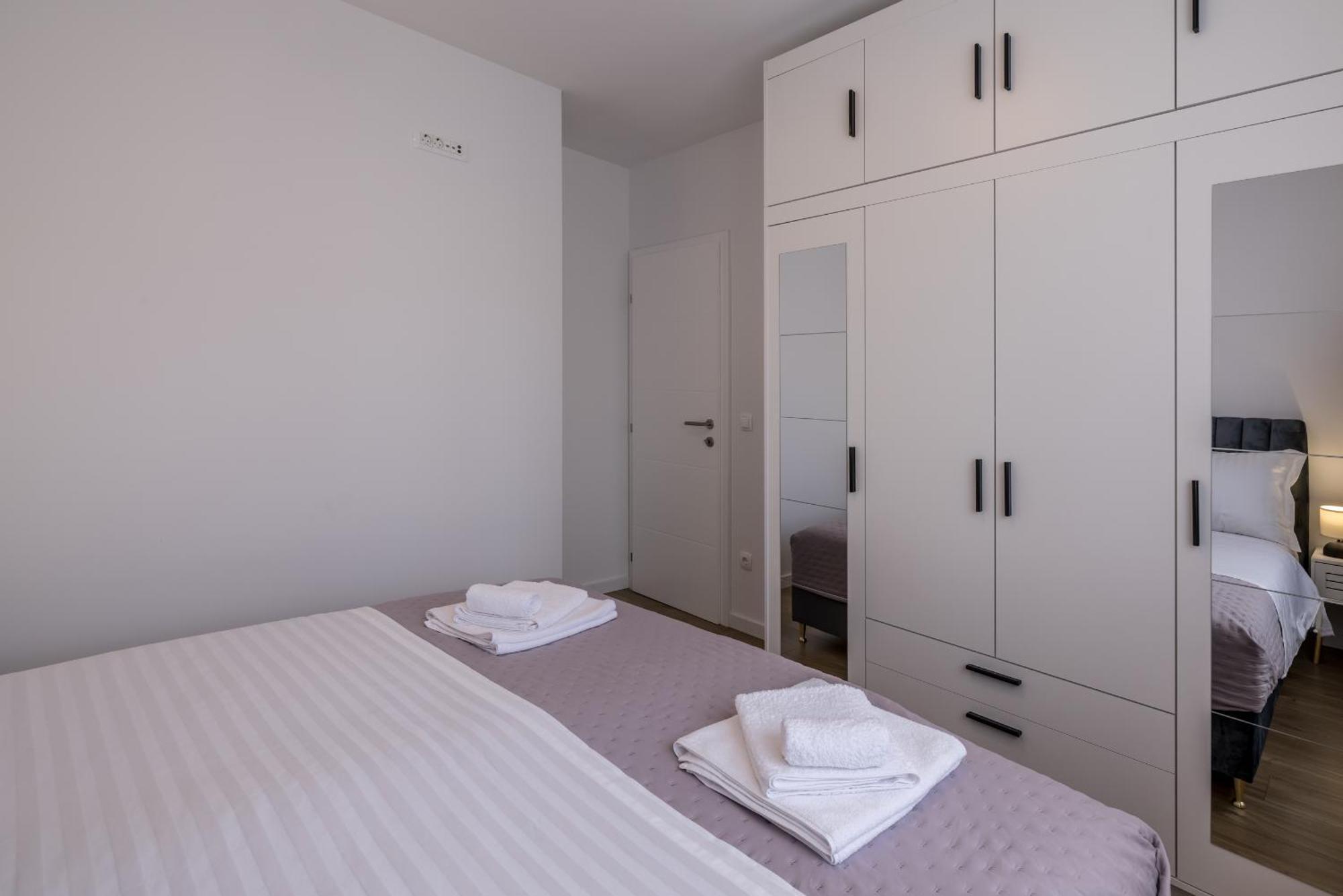 Adriatic Nest, Cozy And Modern Two Bedroom Apartment Kaštela エクステリア 写真