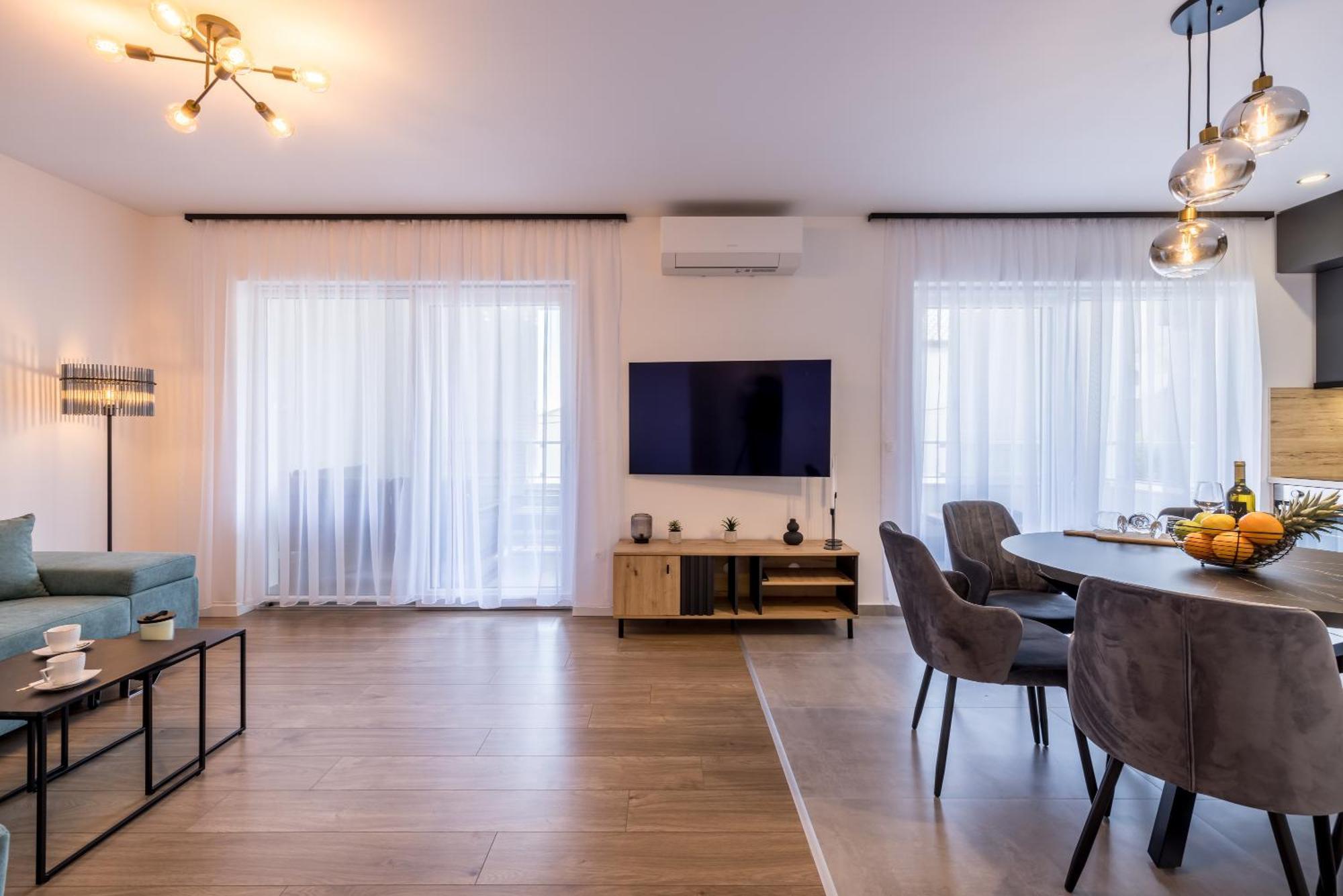 Adriatic Nest, Cozy And Modern Two Bedroom Apartment Kaštela エクステリア 写真